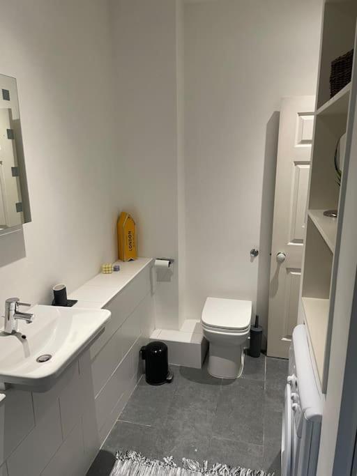 The Flat With The Heart Apartman London Kültér fotó